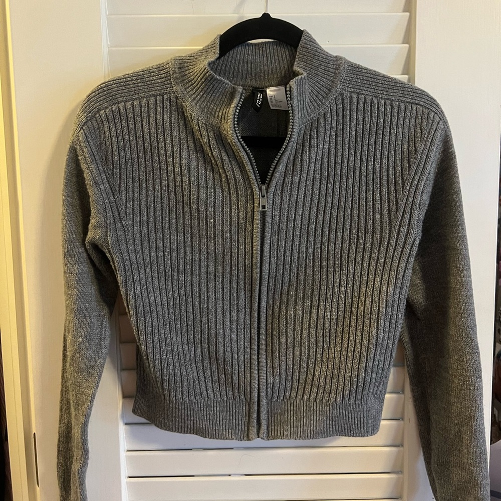 DIVIDED Grey Zip Up
